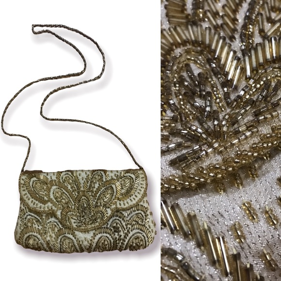 Vintage Handbags - 🚨 Le Regale LTD Beaded Gold Envelop Clutch Vintage